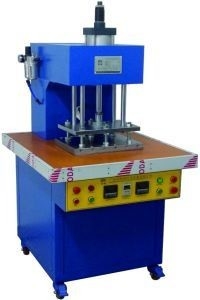 Otomatis TPU Pakaian Embossing Mesin Untuk Garment