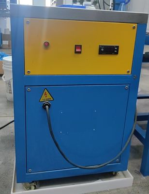 Mesin Label Silikon Inovatif Dengan Freezer Cetakan Untuk Produksi Label Pakaian yang Cepat dan Konsisten