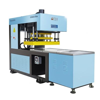 Harga yang bagus Silicone Embossing Machine 200X150x168cm 320kg 50HZ The Ultimate Solution for Smooth and Precise Production on line